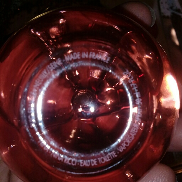 Nina ricci  set - Picture 3 of 3